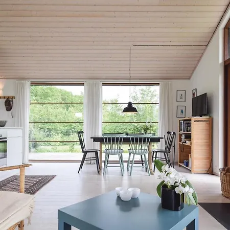 2 Bedroom Cozy In Tranekaer Nyaraló *